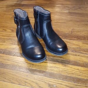 Ankle boots